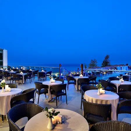 Pine Bay Курортный комплекс Кушадасы