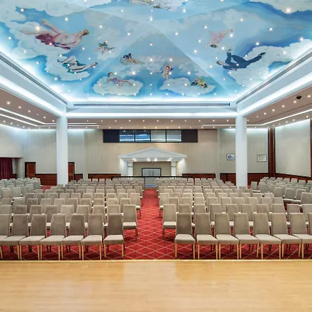 Pine Bay 5* Kusadasi
