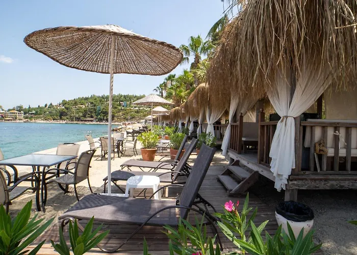 Курортный комплекс Pine Bay