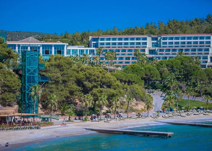 Pine Bay Курортный комплекс