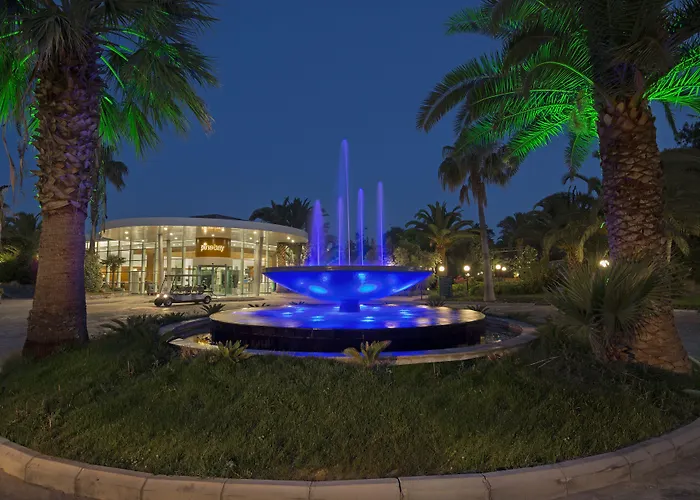 Pine Bay Курортный комплекс 5*