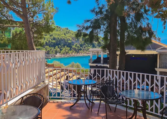 Pine Bay Курортный комплекс