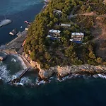 파인 베이 홀리데이 리조트 5*