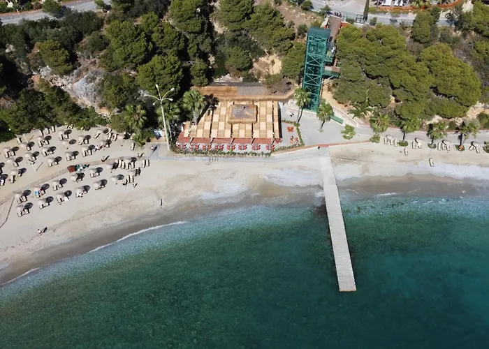 Pine Bay Complex Kusadası