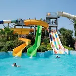 Resort Pine Bay Kusadasi