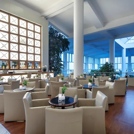 松树湾旅游度假酒店