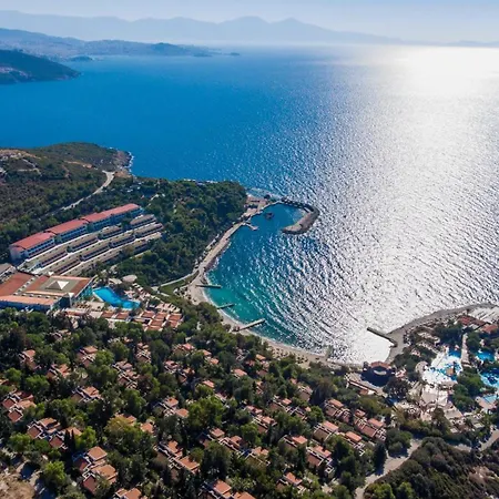 Pine Bay リゾート