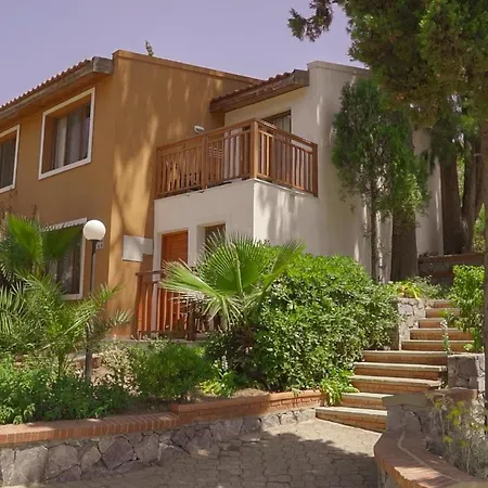 Pine Bay クシャダス