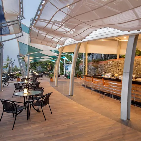 松树湾旅游度假酒店 度假村 5*