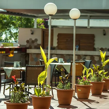 Pine Bay 5* クシャダス